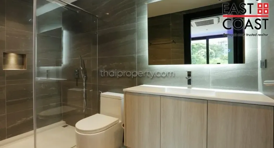 For rent and for sale 6 bedrooms house in Bang Lamung, Chonburi