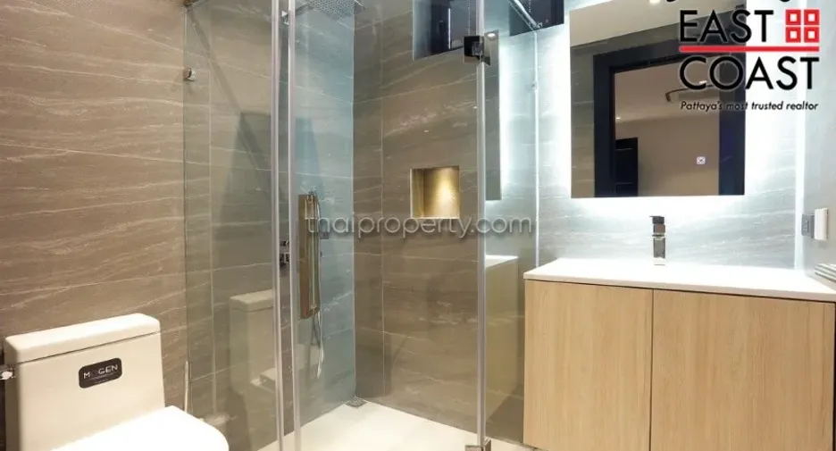 For rent and for sale 6 bedrooms house in Bang Lamung, Chonburi