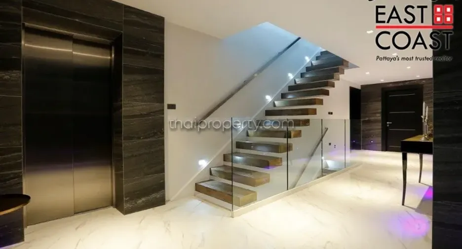 For rent and for sale 6 bedrooms house in Bang Lamung, Chonburi