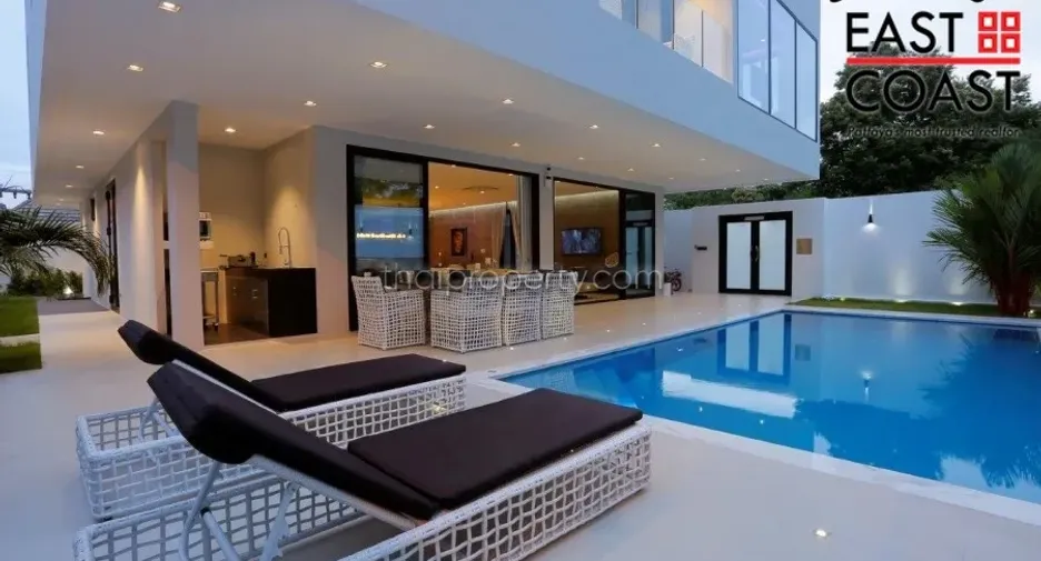 For rent and for sale 6 bedrooms house in Bang Lamung, Chonburi