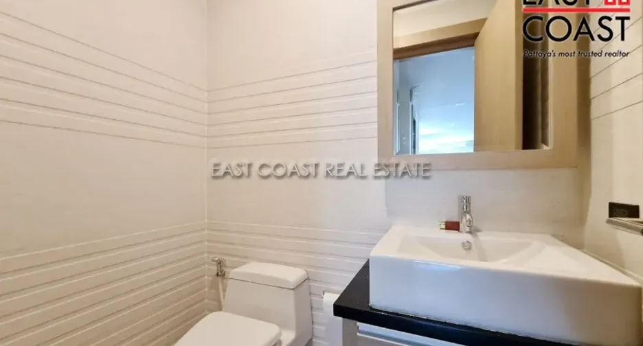 For rent and for sale 4 bedrooms house in Bang Lamung, Chonburi