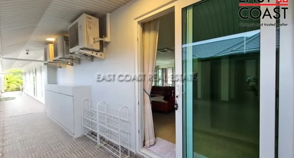 For rent and for sale 4 bedrooms house in Bang Lamung, Chonburi