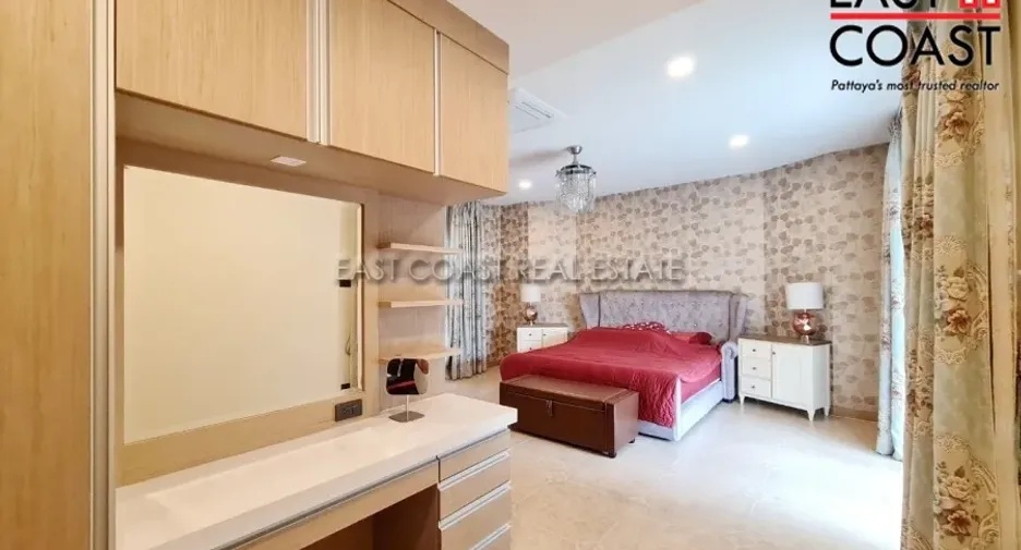 For rent and for sale 4 bedrooms house in Bang Lamung, Chonburi