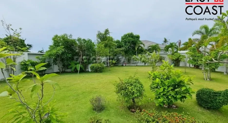 For rent and for sale 4 bedrooms house in Bang Lamung, Chonburi