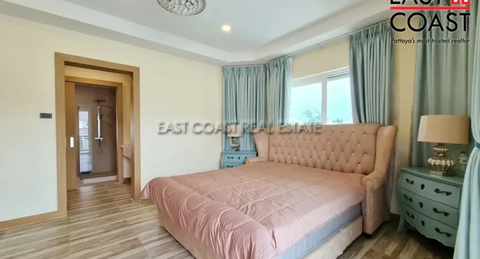 For rent and for sale 4 bedrooms house in Bang Lamung, Chonburi