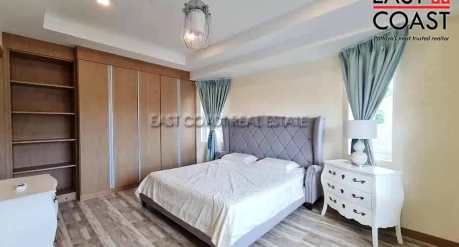 For rent and for sale 4 bedrooms house in Bang Lamung, Chonburi
