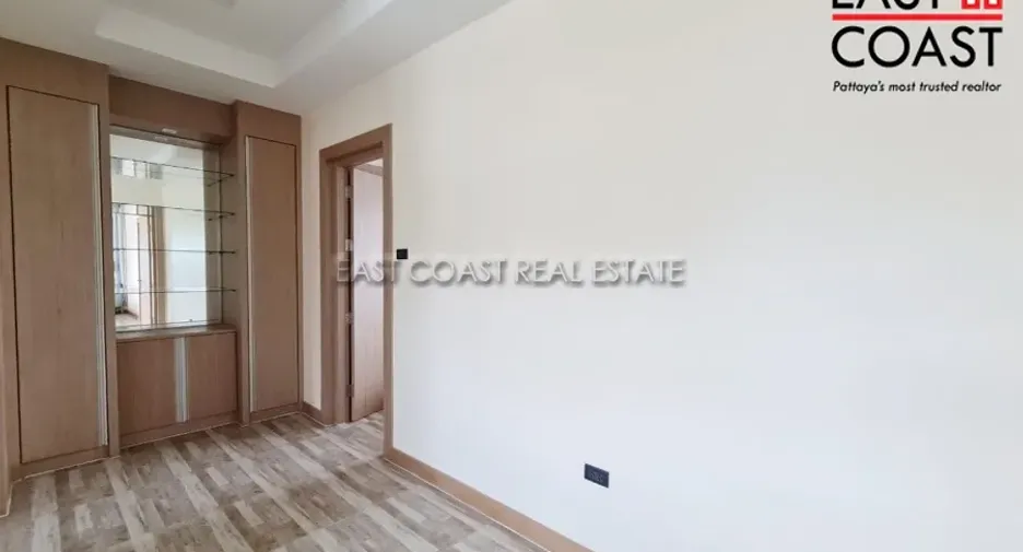 For rent and for sale 4 bedrooms house in Bang Lamung, Chonburi
