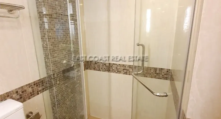 For rent and for sale 2 bedrooms condo in Bang Lamung, Chonburi