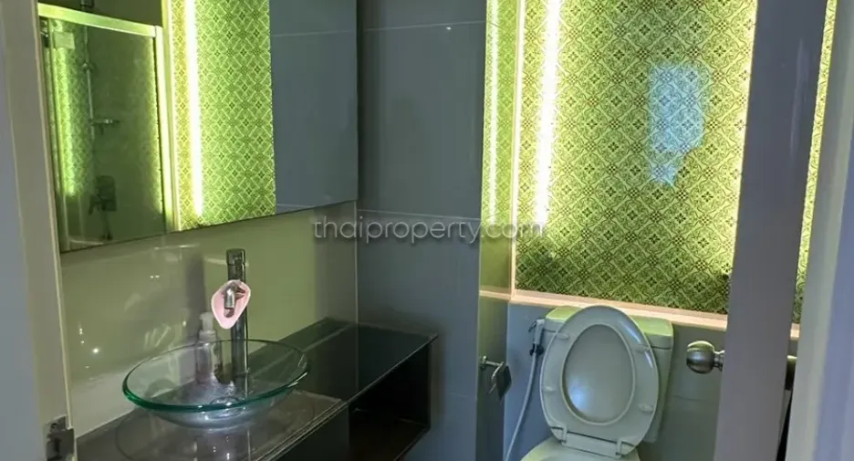For rent and for sale 2 bedrooms condo in Bang Lamung, Chonburi