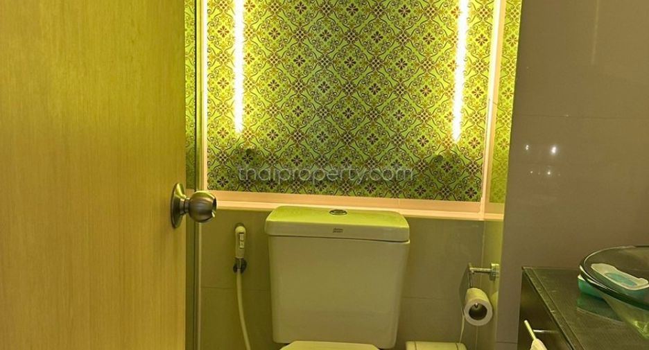 For sale and for rent 2 bedrooms condo in South Pattaya, Pattaya