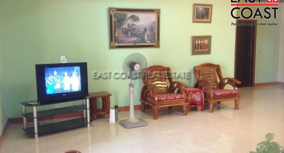 For rent 3 bedrooms house in South Pattaya, Pattaya