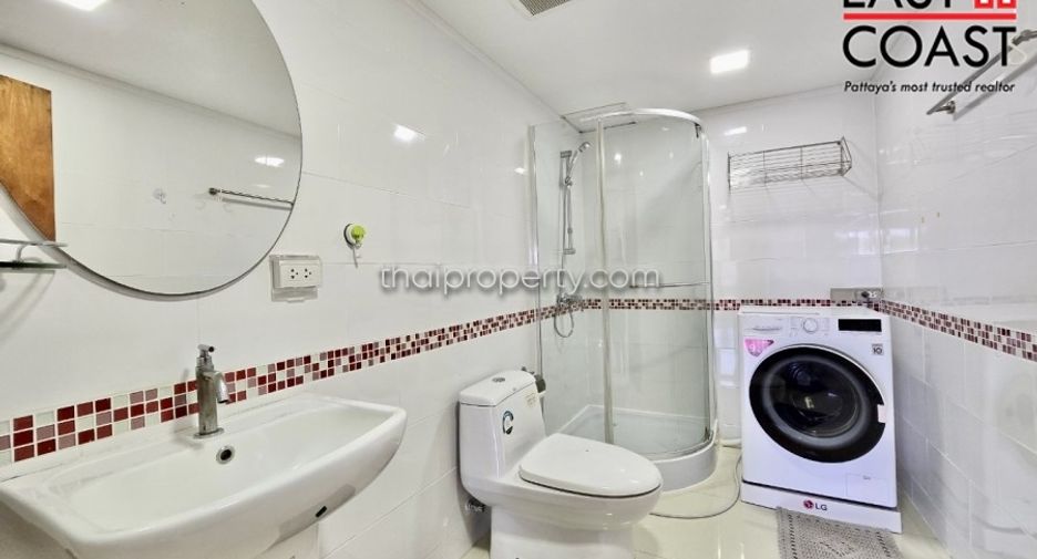 For rent 2 bedrooms condo in South Pattaya, Pattaya