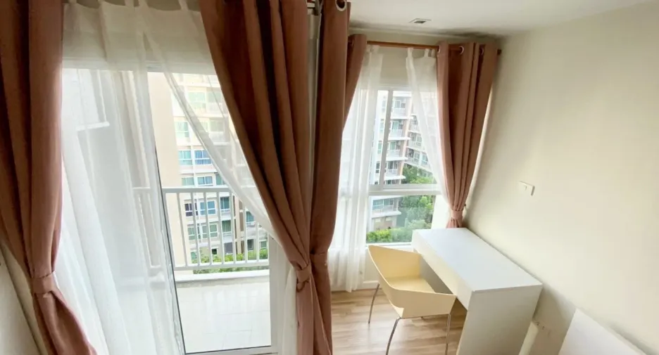 Condo en venta de estudio en Bueng Kum, Bangkok