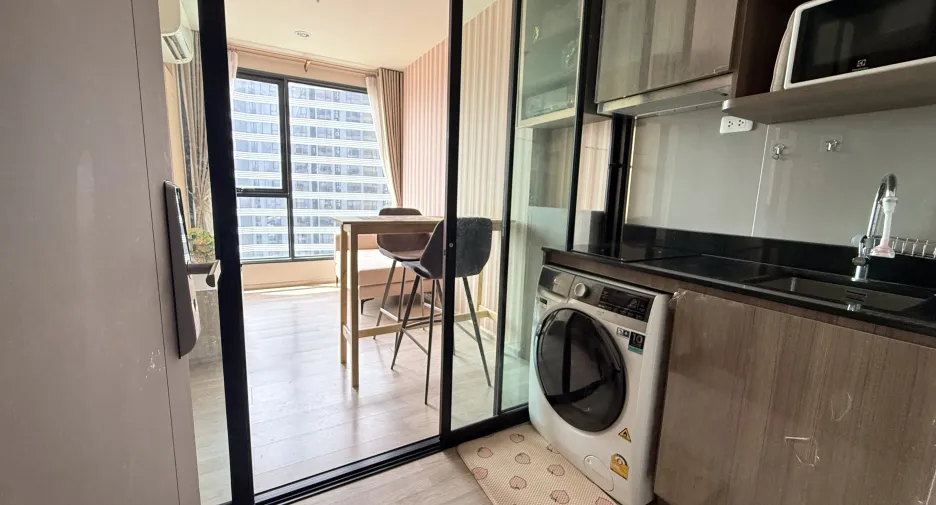 For sale 1 bed condo in Bang Na, Bangkok