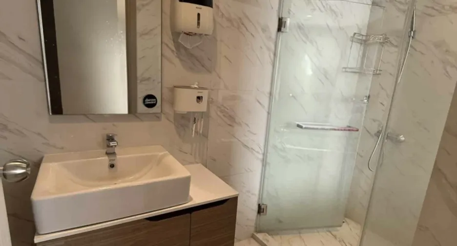 For sale 1 bed condo in Bang Na, Bangkok