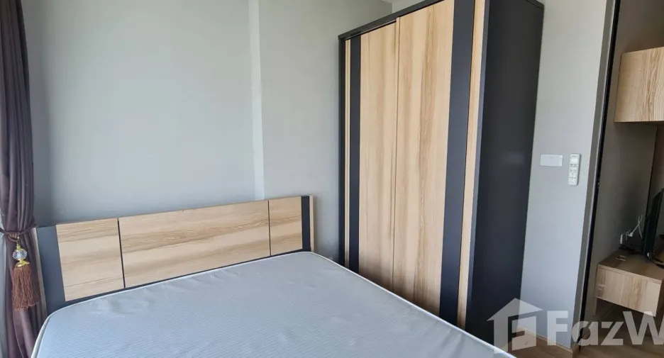 Condo en alquiler de 1 habitaciones en Bang Phlat, Bangkok