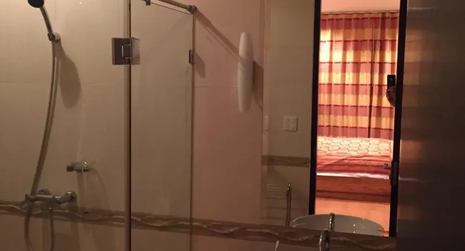 For sale 2 bedrooms condo in Pathum Wan, Bangkok