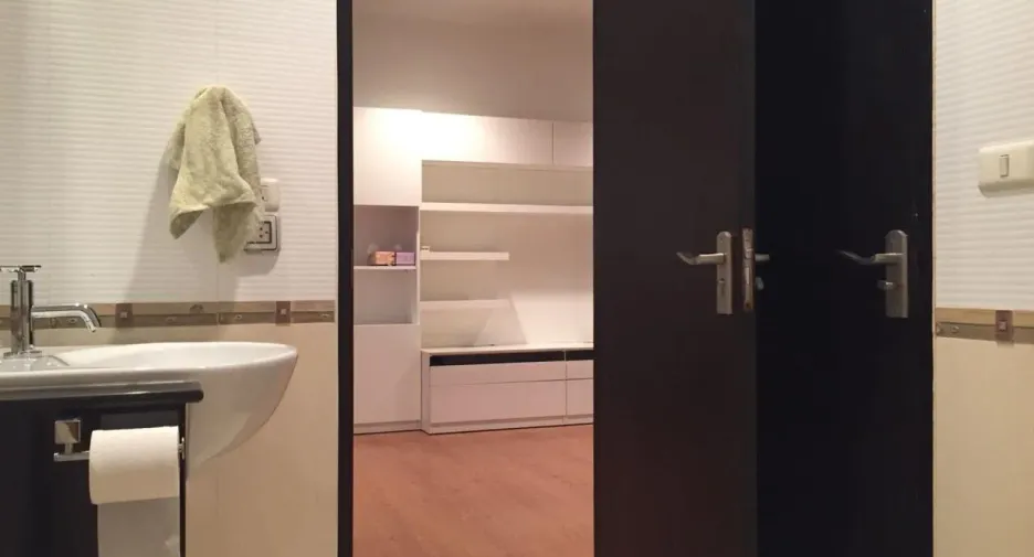 For sale 2 bedrooms condo in Pathum Wan, Bangkok