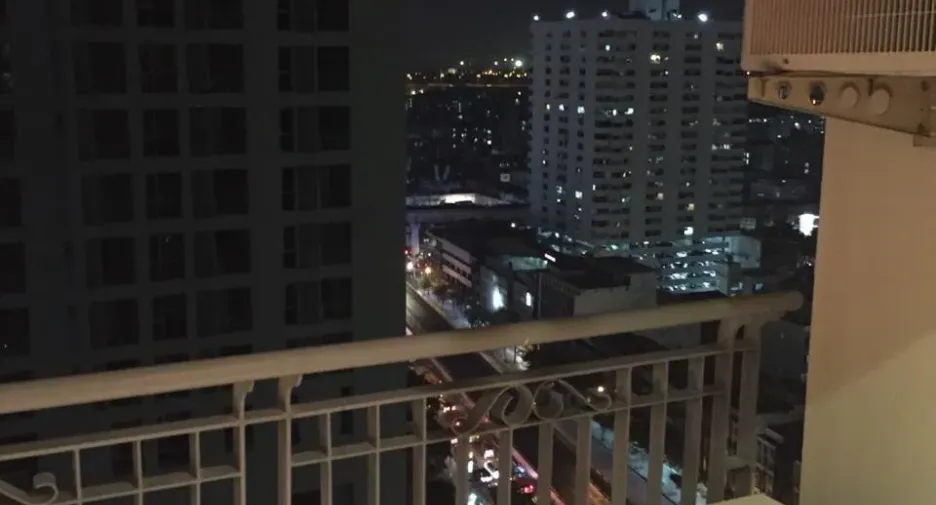 For sale 2 bedrooms condo in Pathum Wan, Bangkok