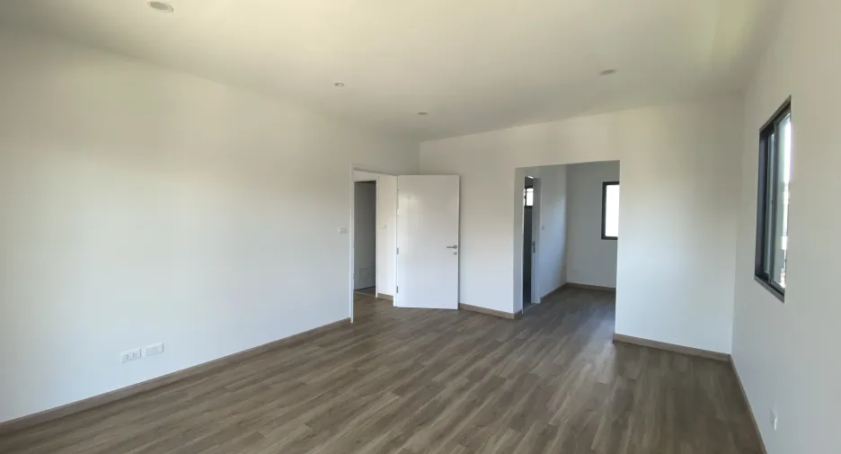 For sale 4 bedrooms house in Bang Phli, Samut Prakan