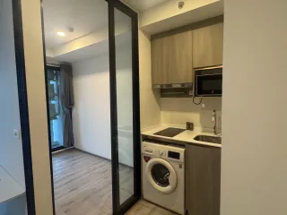À louer 1 chambre condo à Mueang Samut Prakan, Samut Prakan