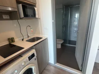 À louer 1 chambre condo à Mueang Samut Prakan, Samut Prakan