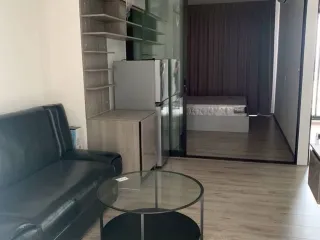 À louer 1 chambre condo à Mueang Samut Prakan, Samut Prakan