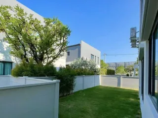 Casa en alquiler de 4 habitaciones en Bang Phli, Samut Prakan