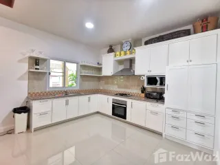 For rent 4 bedrooms villa in Pran Buri, Prachuap Khiri Khan