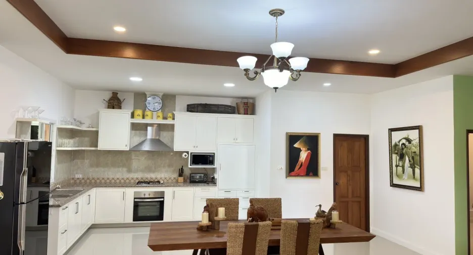 For rent 4 bedrooms villa in Pran Buri, Prachuap Khiri Khan