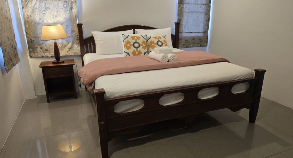 Villa en alquiler de 5 habitaciones en Mueang Phuket, Phuket