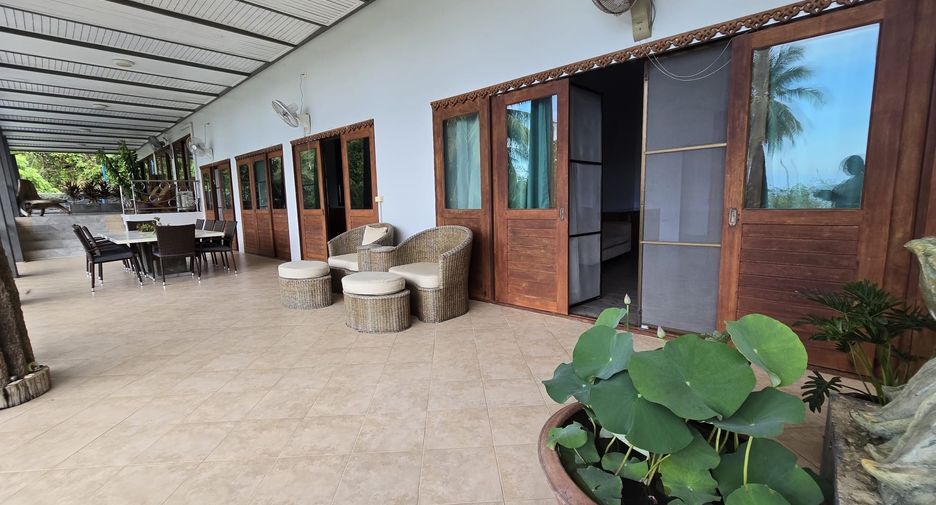 Villa en alquiler de 5 habitaciones en Mueang Phuket, Phuket