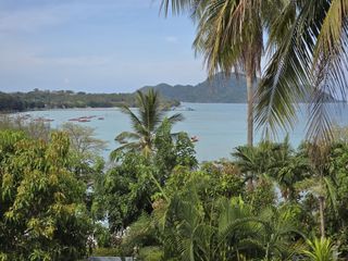 Villa en alquiler de 5 habitaciones en Mueang Phuket, Phuket