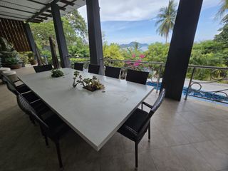 Villa en alquiler de 5 habitaciones en Mueang Phuket, Phuket