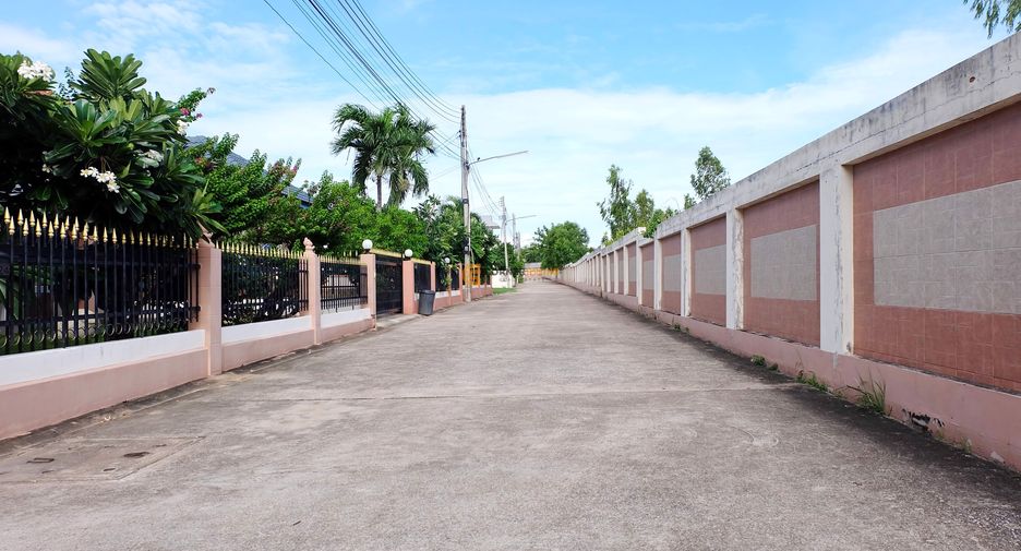 Haus zur Miete mit 2 Zimmer in East Pattaya, Pattaya
