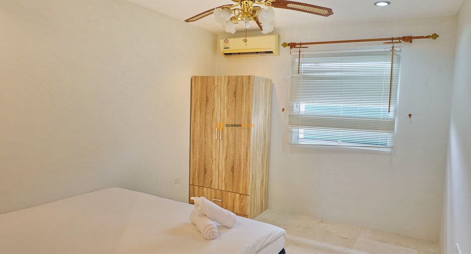 For rent 3 bedrooms house in East Pattaya, Pattaya