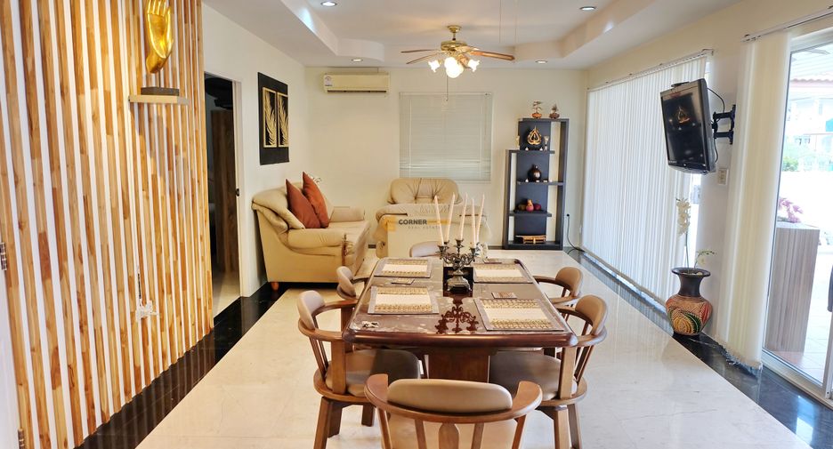For rent 3 bedrooms house in East Pattaya, Pattaya