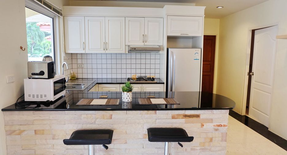 For rent 3 bedrooms house in East Pattaya, Pattaya