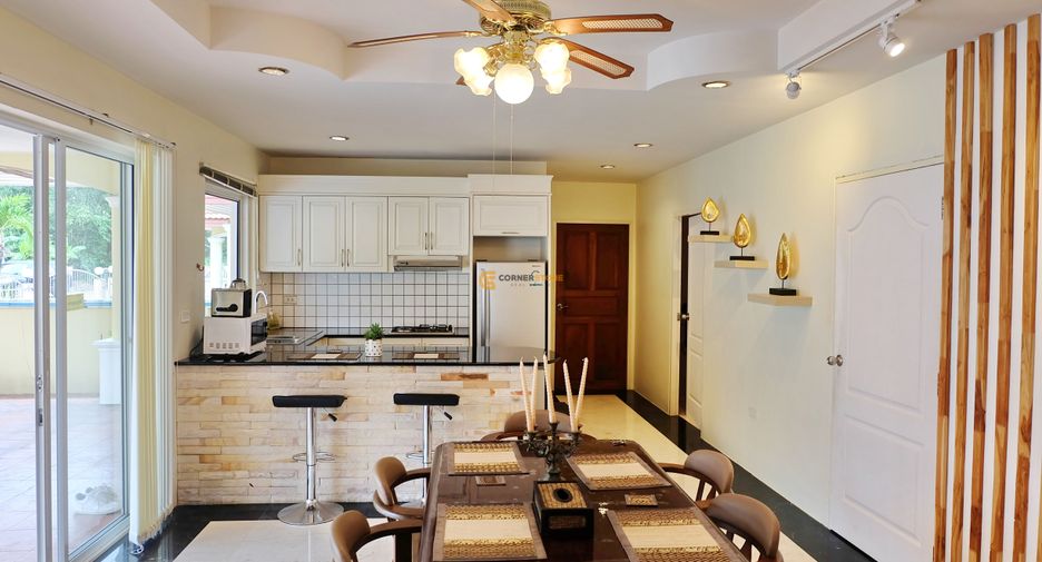 For rent 3 bedrooms house in East Pattaya, Pattaya
