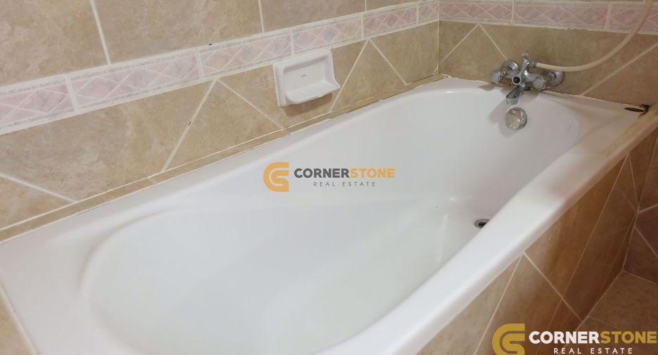 For rent 3 bedrooms house in North Pattaya, Pattaya