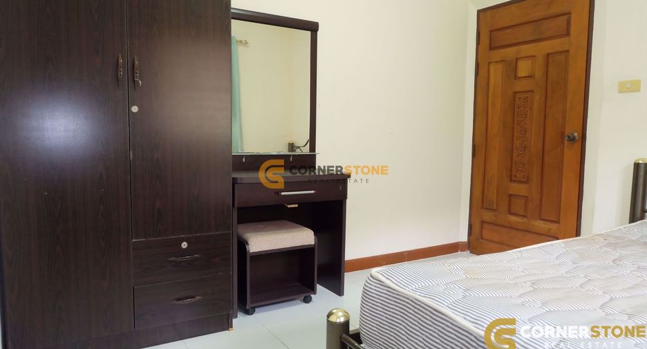 For rent 3 bedrooms house in North Pattaya, Pattaya