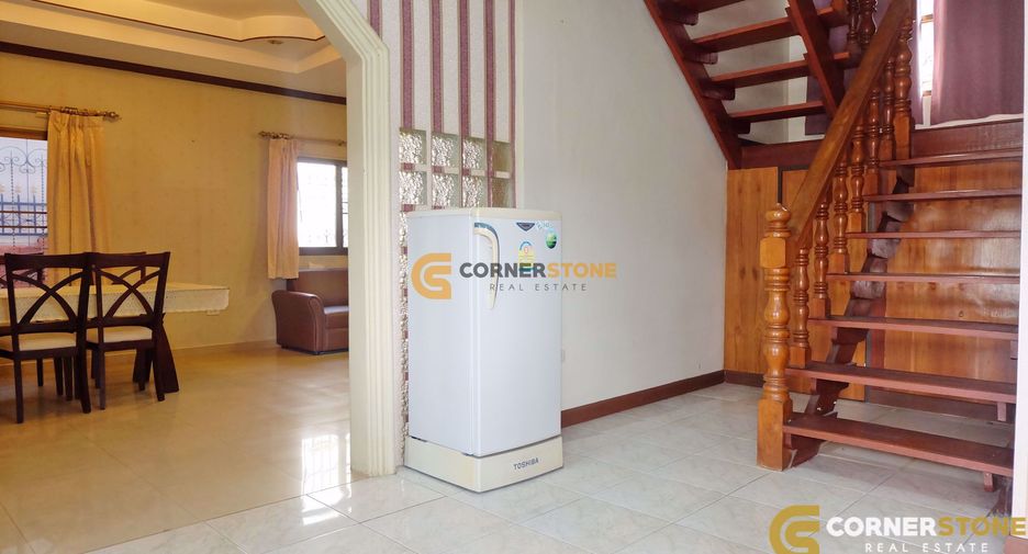 For rent 3 bedrooms house in North Pattaya, Pattaya