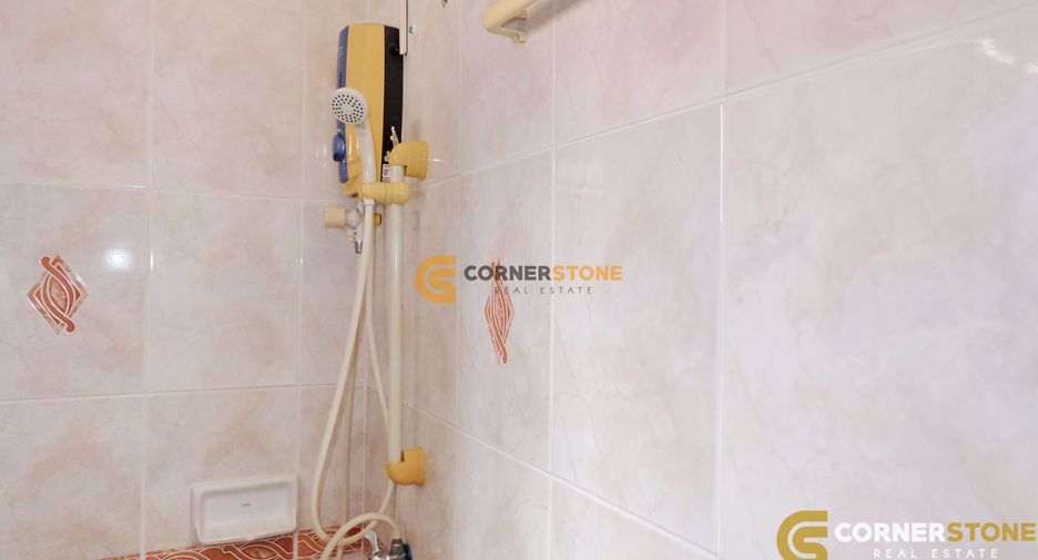 For rent 3 bedrooms house in North Pattaya, Pattaya