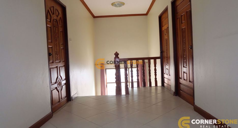 For rent 3 bedrooms house in North Pattaya, Pattaya