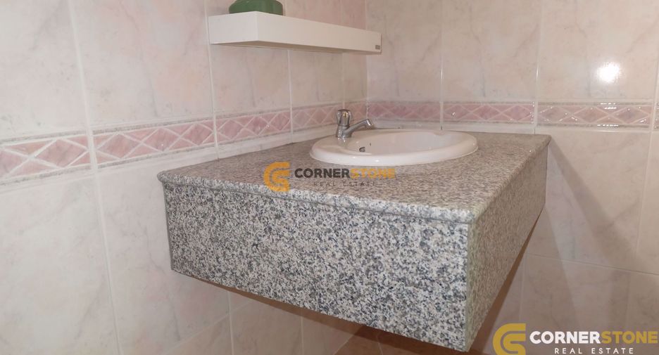 For rent 3 bedrooms house in North Pattaya, Pattaya