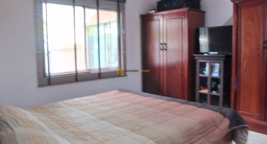Casa en alquiler de 4 habitaciones en Bang Lamung, Chonburi