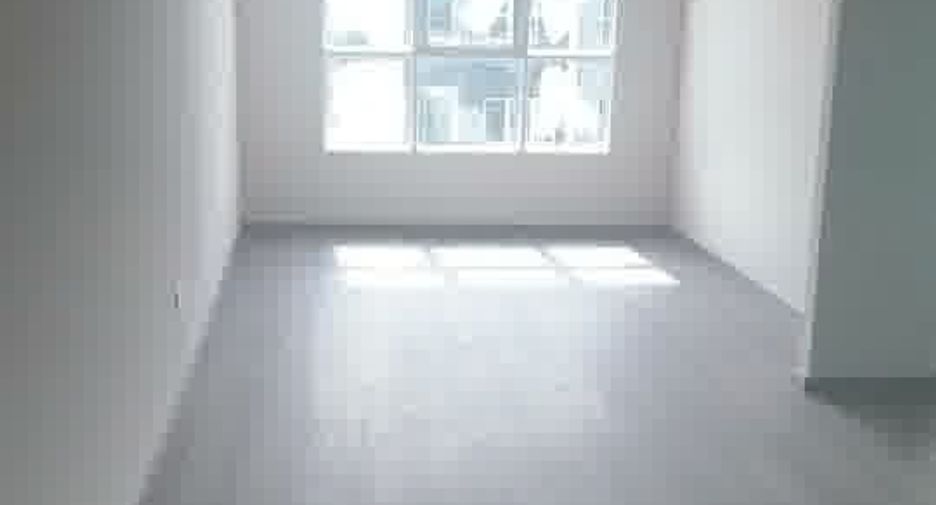 For sale studio condo in Mueang Samut Prakan, Samut Prakan
