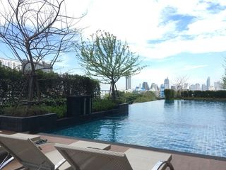 Condo en venta de estudio en Thon Buri, Bangkok