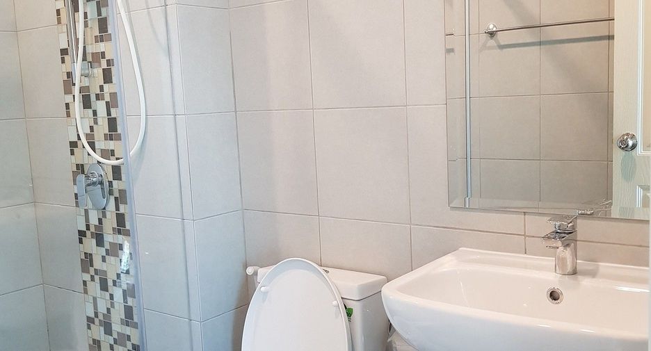 Condo en venta de estudio en Thon Buri, Bangkok