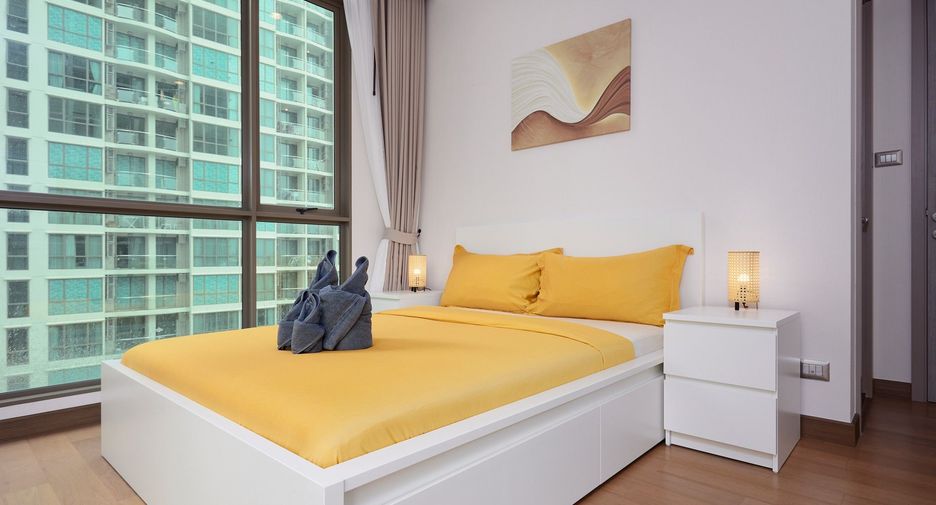 For sale 2 bedrooms condo in Watthana, Bangkok